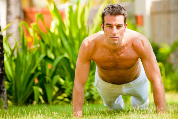 Chống đẩy, hít đất - Bài tập thể dục tăng cường sinh lực cho nam giới
